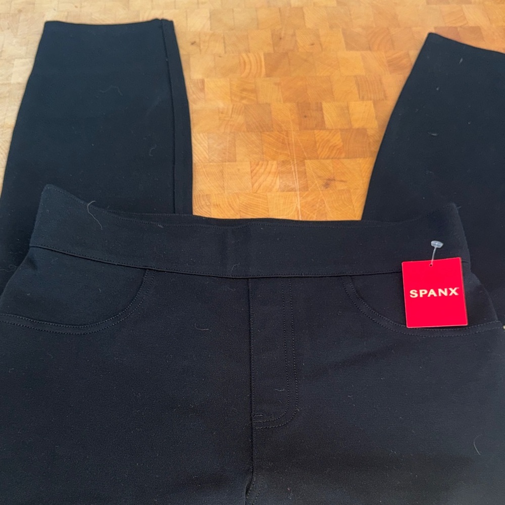 SPANX Women's Black Pants - Picture 2 of 5